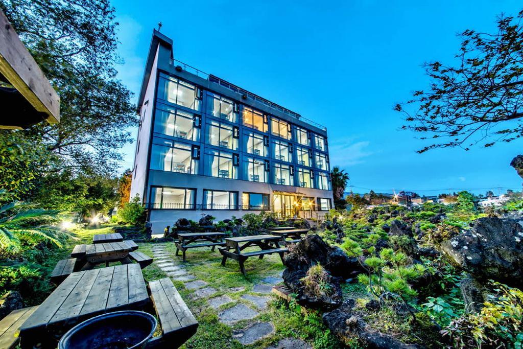 Olleyo Resort Seogwipo Exterior photo